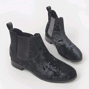 TOMS Ella Chelsea Ankle Boots Women's Sz 7W Black Velvet Boho Comfort‎ Booties